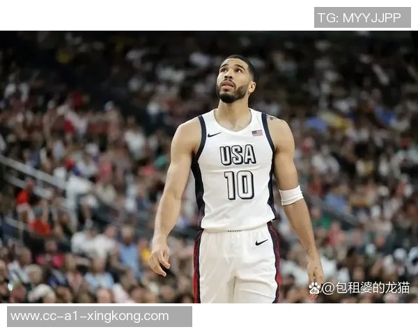 塔图姆训练照引发哈利调侃兄弟你该休息一下了吧